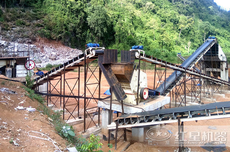 石料破碎生产现场 石料破碎生产现场