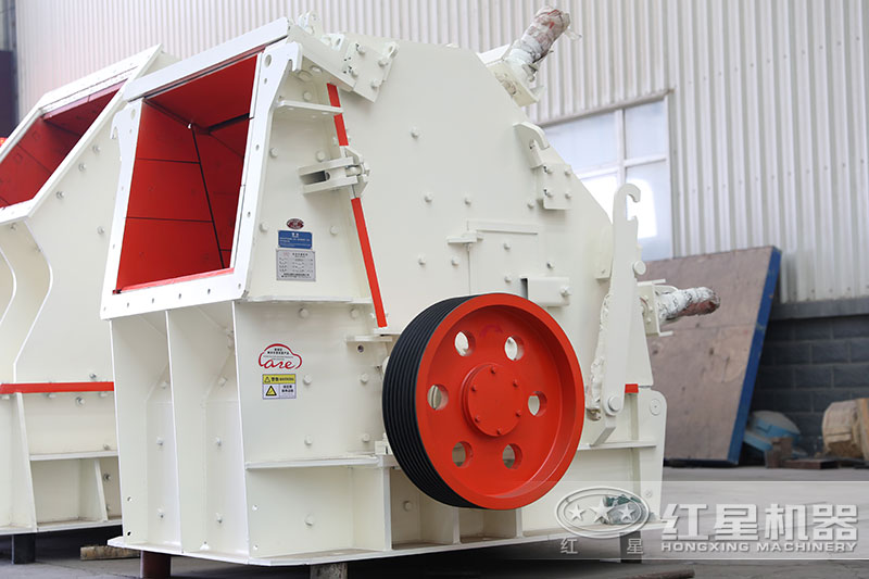 CI系列反击式破碎机 CI系列反击式破碎机